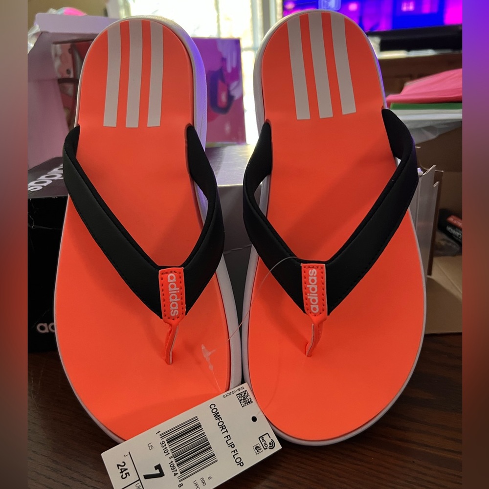 Adidas Women’s Comfort Flip Flop EG2064